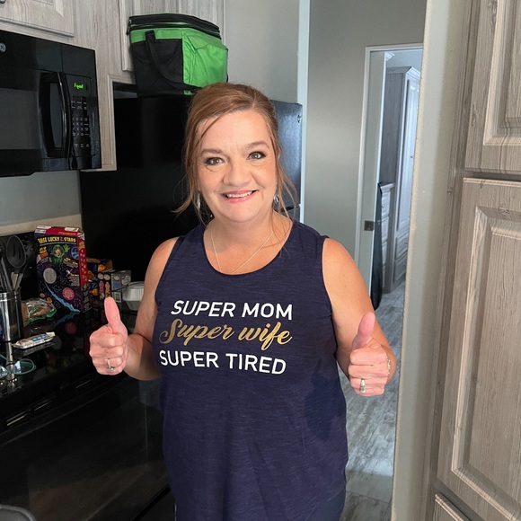 Meet your Posher, Teresa - Picture 2 of 5